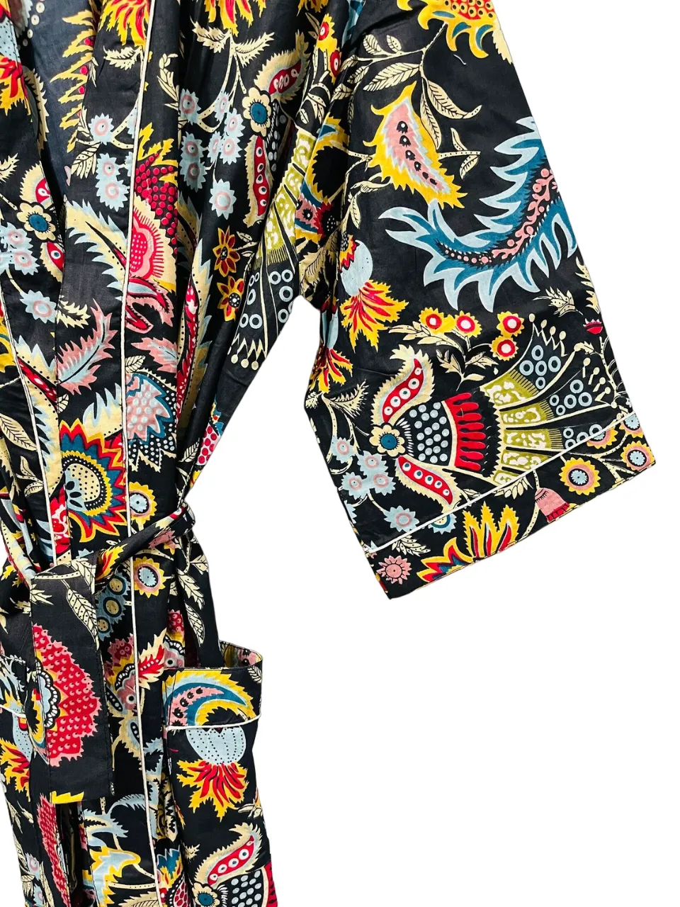 BLACK FLORAL PRINT - KIMONO ROBE