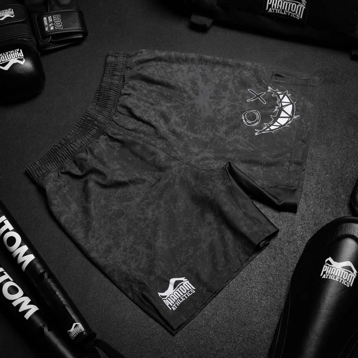 Fightshorts EVO Serious - Schwarz