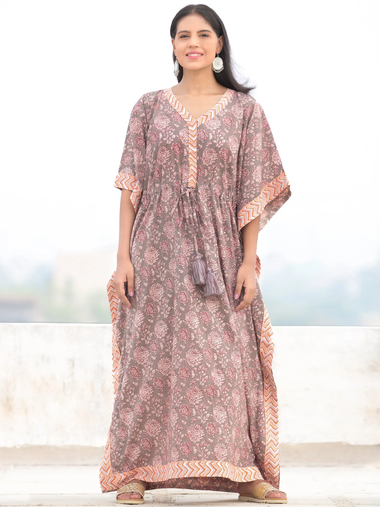 Grey Offwhite Maroon Hand Block Printed Kaftan - K002F2244
