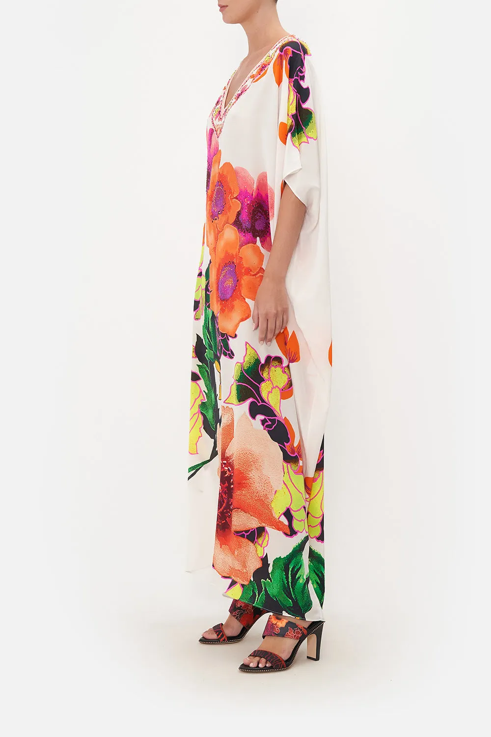 V-NECK KAFTAN PRETTY AS A POPPY